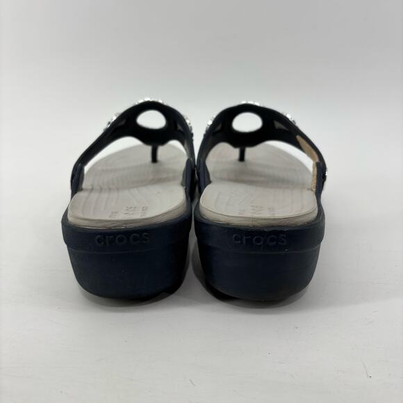 Crocs Sanrah Sandals Womens Sz 9 Blue Beaded Comfort Thong Flip Flop - Picture 12 of 12